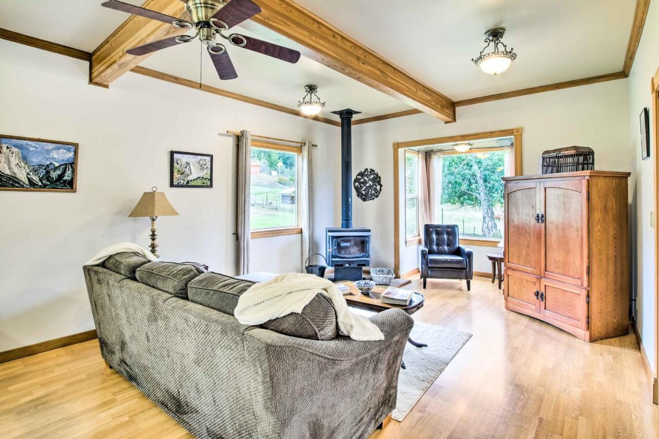 Quaint Coquille Getaway Near Beaches And Parks! Экстерьер фото