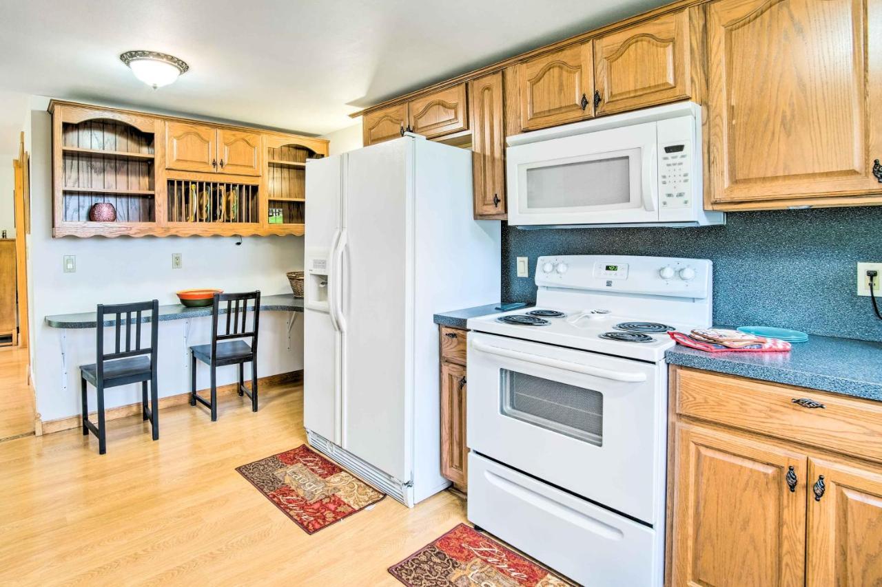Quaint Coquille Getaway Near Beaches And Parks! Экстерьер фото