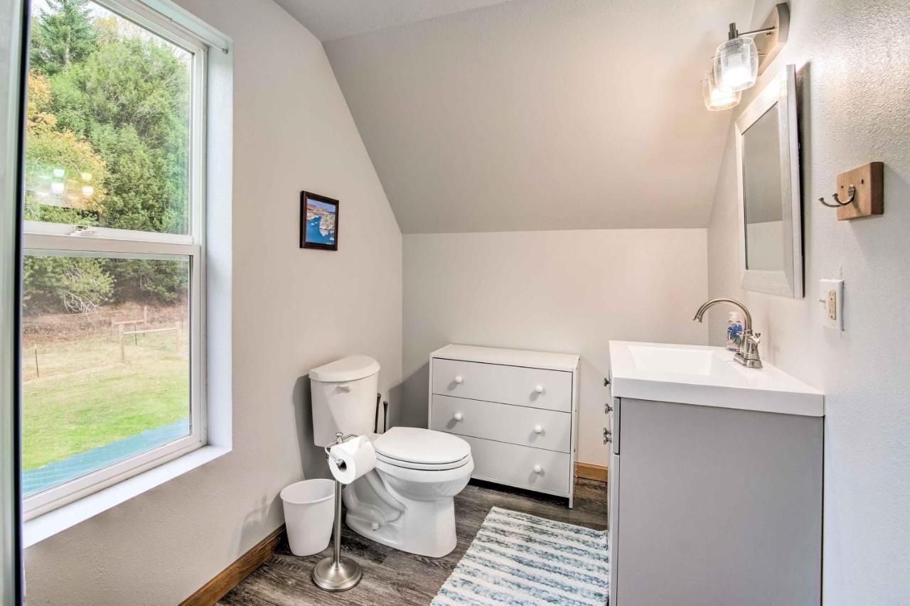 Quaint Coquille Getaway Near Beaches And Parks! Экстерьер фото